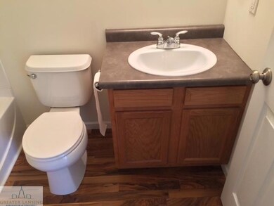 533 Denver St, Lansing, MI 48910 - photo 4