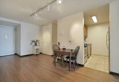 The Galaxy Towers unit 32E, Guttenberg, NJ 07093 - photo 2