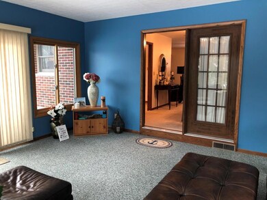 1335 Farmview Dr, Bucyrus, OH 44820 - photo 4