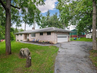 1739 Seidersville Rd, Bethlehem, PA 18015 - photo 3