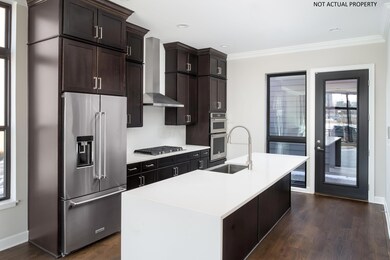 Greenwood- MLS Approved 4