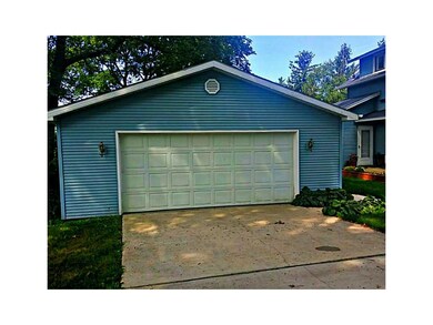 Garage.
