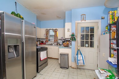 823 Broadway, Everett, MA 02149 - photo 3