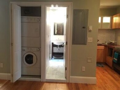 25 Clark St unit 3, Boston, MA 02109 - photo 4