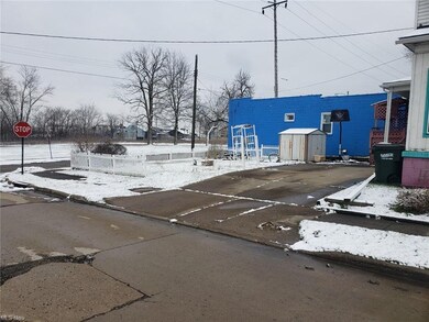 755 Fulton St, Alliance, OH 44601 - photo 2