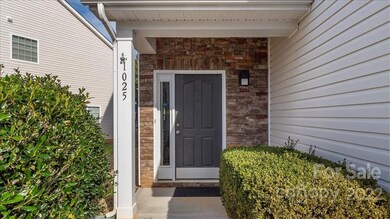 1025 Mountain Laurel Ct, Matthews, NC 28104 - photo 2