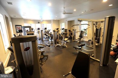 The Gates Of McLean unit 1108, McLean, VA 22102 - photo 3