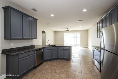 006-photo-kitchen-10942262