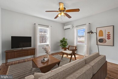 822 N Commerce Ave, Front Royal, VA 22630 - photo 2