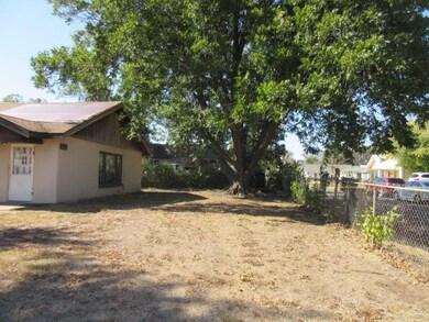 Side yard