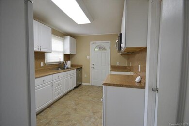 Bright Kitchen
