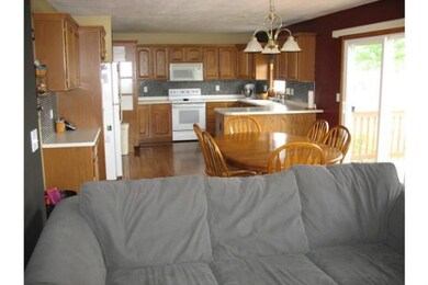 930 S 11th St, Adel, IA 50003 - photo 4