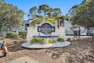 Finisterra Condo Marque