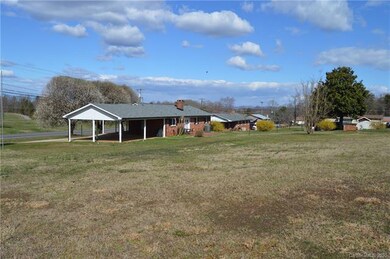 3082 Wilkesboro Hwy, Statesville, NC 28625 - photo 4