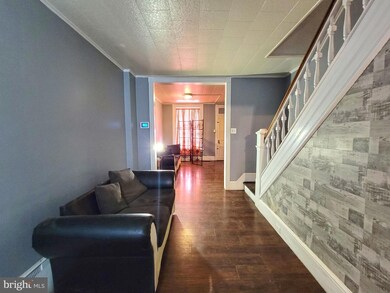 321 S 17th St, Reading, PA 19602 - photo 4