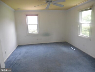 616 Princeton Ave, Maple Shade, NJ 08052 - photo 5