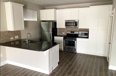 7501 Pantherpaw St, Austin, TX 78757 - photo 4