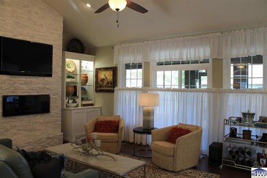 88 Mayflower Dr, Terre Haute, IN 47803 - photo 2