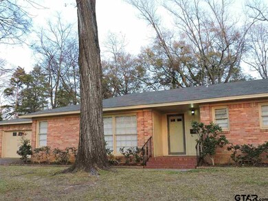 2310 Pollard Dr, Tyler, TX 75701 - photo 2