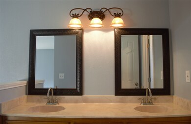 7938 Yellow Pine Dr, Houston, TX 77040 - photo 5