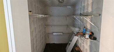 292 Samuel Gorton Ave, Warwick, RI 02889 - photo 7