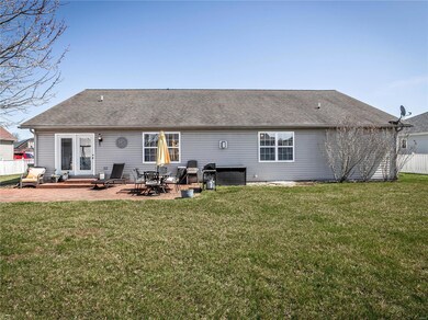 309 Sleeping Indian Dr, Freeburg, IL 62243 - photo 3