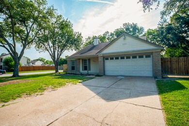 4001 Lee Ln, Pearland, TX 77584 - photo 3