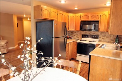 105 Fairside Dr unit 1F, Lynden, WA 98264 - photo 4