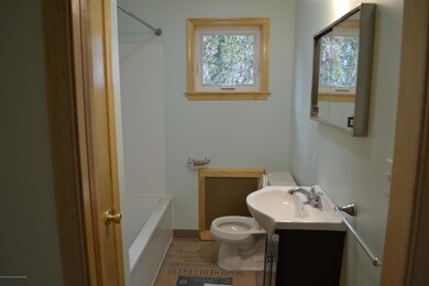 507 Union St, Taylor, PA 18517 - photo 6