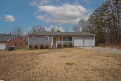 19 Earline Dr, Taylors, SC 29687 - photo 4