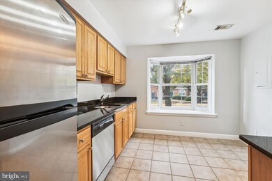 3810 Chesterwood Dr, Silver Spring, MD 20906 - photo 7