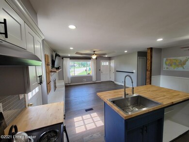 245 Shelley Ct, Mount Washington, KY 40047 - photo 5