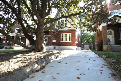 2838 Ashland Picture 3