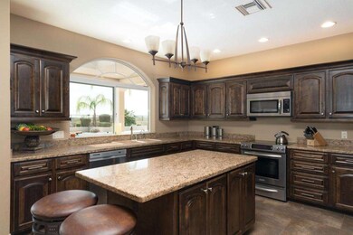 Island Kitchen