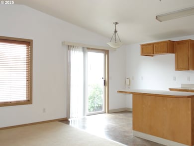 Kitchen/Outside