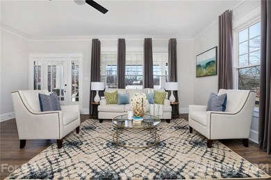 402 N Center St, Statesville, NC 28677 - photo 7