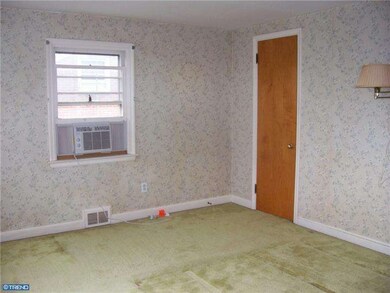 20 Wilson St, Reading, PA 19609 - photo 7