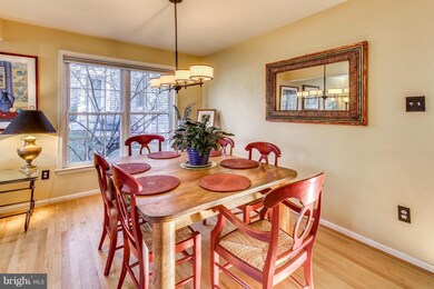 6312 Mellow Twilight Ct, Columbia, MD 21044 - photo 5