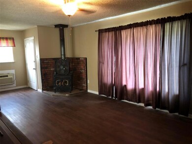 5717 SE County Road 1090, Corsicana, TX 75109 - photo 3