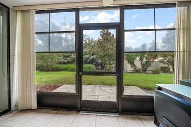 12300 Vonn Rd unit 4106, Largo, FL 33774 - photo 3