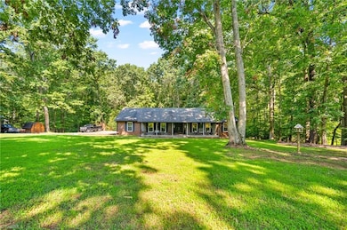 971 W River Run, Asheboro, NC 27205 - photo 2