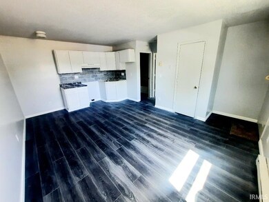 2225 S Hoyt Ave, Muncie, IN 47302 - photo 6