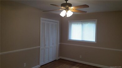 624 Springdale Rd, Statesville, NC 28677 - photo 7