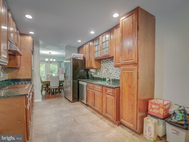 6904 Woodstream Turn, Lanham, MD 20706 - photo 6
