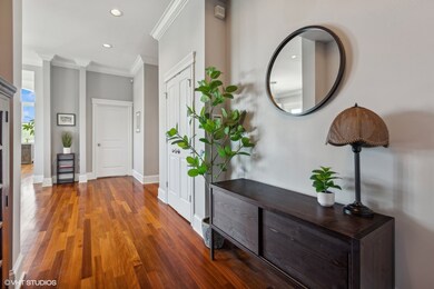 4804 N Hamilton Ave unit 4S, Chicago, IL 60625 - photo 2