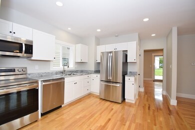 15 Quaboag St, Worcester, MA 01602 - photo 3