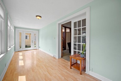4-web-or-mls-1215 5th St-31