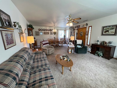 901 N 3rd St E, Chewelah, WA 99109 - photo 5