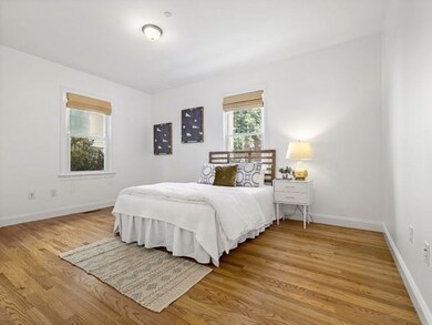 36 Line St unit 1, Somerville, MA 02143 - photo 5