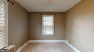 121 W Elm Ave, Baltimore, MD 21206 - photo 4